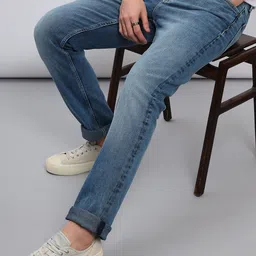 Lee Men Rodeo Straight Fit Light Fade Clean Look Stretchable Jeans-picture-27