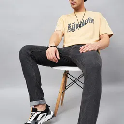 STUDIO NEXX  Men Tapered Fit Clean Look Dark Shade Cotton Jeans image 4