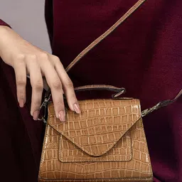 IMARS Textured Structured Handheld Bag-image-2