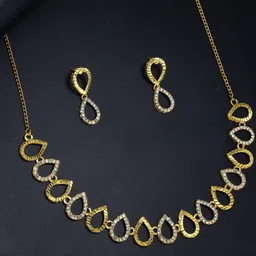 PRIVIU Gold Plated Stone Studded Jewellery Set-image-85