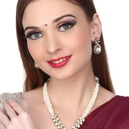 Anvik Gold-Plated Kundan-Studded & Beaded Jewellery Set image 3