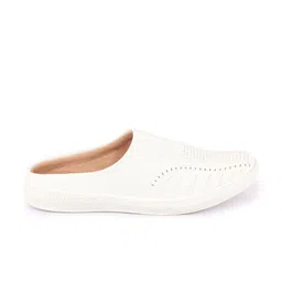 FAUSTO Men White Textured PU Mules image 4