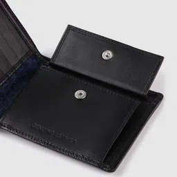 Tommy Hilfiger Men Textured Leather Two Fold Wallet image 5