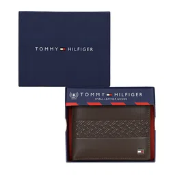 Tommy Hilfiger Men Leather Two Fold Wallet image 5