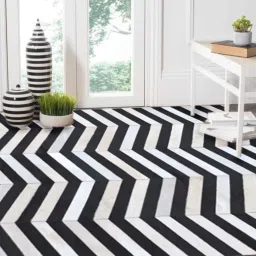 dazzhome Black Hair On Leather Chevron Hand Woven 9ftx12ft Carpet image 1