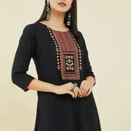 Soch Floral Yoke Design Straight Regular Kurta image 5