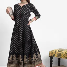 Vishudh Women Ethnic Motifs Printed Cotton Anarkali Kurta image 3