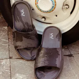 Doubleu Men Embellished Rubber Sliders-picture-43