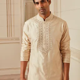 Tasva Men Beige Floral Embroidered Pure Silk Kurta Set with Churidar image 4