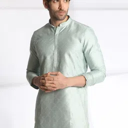 Manyavar Men Mandarin Collar Kurta with Churidar image 2