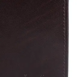 LOUIS STITCH Men Textured Leather Two Fold Wallet image 5