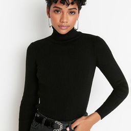 Trendyol Women Black Solid Turtle Neck Pullover-picture-10