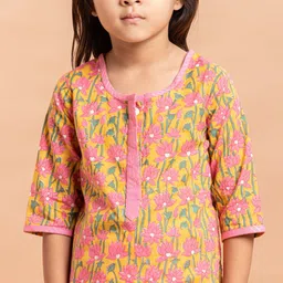 Sangria Girls Floral Printed Pure Cotton Kurta With Trouser image 3