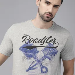 Roadster Men Grey Melange & Blue Printed Pure Cotton T-shirt image 1