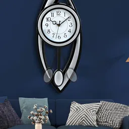 Attractionz Silver-Toned Round Shaped Textured Analogue Wall Clock image 4