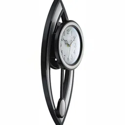 Attractionz SilverToned and White Contemporary Analogue Wall Clock image 4