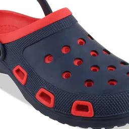 BAESD Men Colourblocked Clogs image 3