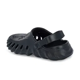 The Roadster Lifestyle Co. Men Black Textured Clogs Flip Flops image 2
