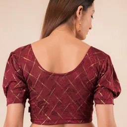 Bindigasm's Advi Embellished Stretchable Jacquard Saree Blouse image 4