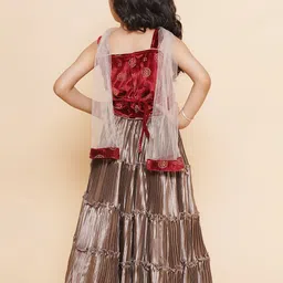 BAESD Girls Embellished Square Neck Net Ready to Wear Lehenga & Blouse With Dupatta image 4