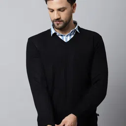 Cantabil Men Black & Green Reversible Pullover-image-3