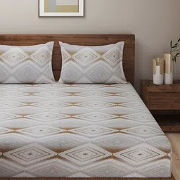 SWAYAM Off White & Brown Geometric 200 TC King Bedsheet with 2 Pillow Covers image 3