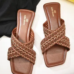 pelle albero Cross Strap Textured Leather Open Toe Flats-image-62