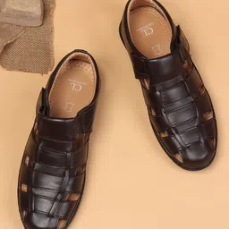 Carlton London Men Brown Fisherman Sandals-picture-22