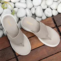 Red Tape Women Open Toe Flats-image-43