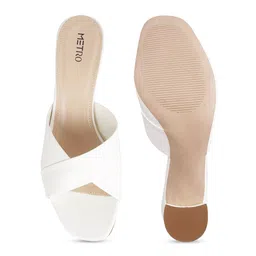 Metro Women White Solid Block Heels image 3