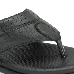 IVRAH Men Textured Comfort Sandals image 5