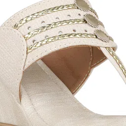 Inc 5 Women Open Toe Wedge Heel Sandals image 2