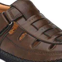 Mactree Men Coffee Brown Shoe-Style Sandals image 5