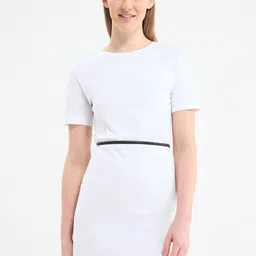 TERRANOVA Solid T-shirt Mini Dress with Belt-picture-16