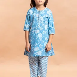 Sangria Girls Floral Printed Pure Cotton Straight Kurta With Trousers-picture-28