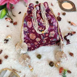 LABEL KANUPRIYA Printed Potli Clutch-image-9