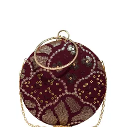 ARTKLIM Embroidered Box Clutch image 2