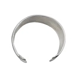 TEEJH Women Silver-Toned & Black Alloy  Silver-Plated Oxidized Cuff Bracelet image 3