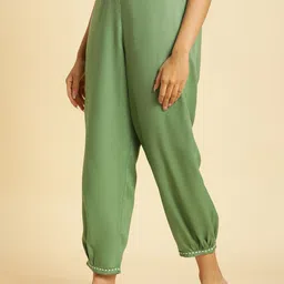 W Straight-Fit Slip-On Salwar image 4