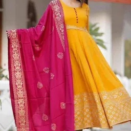 Trendy Fabulous Women Dupatta Sets image 1