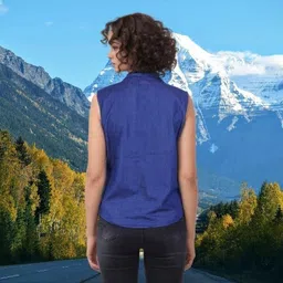 houseofcommon Women Regular Fit Self Design Collarless Collar Casual Shirt image 2