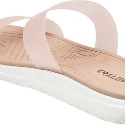 metro Women Slides image 5