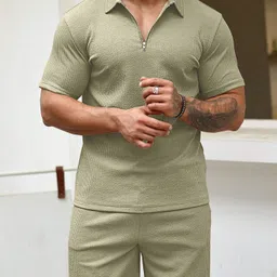 vogaan Men Top & Shorts Set Green Solid image 1