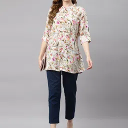 Divena Off White & Green Floral Print Mandarin Collar Roll-Up Sleeves A-Line Top image 2