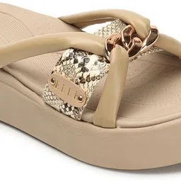 elle Women Wedges Sandal image 3