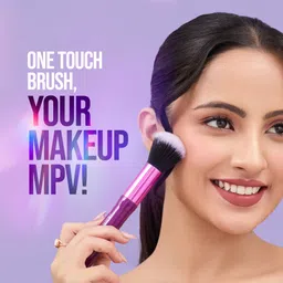 hilary rhoda One Touch Brush | Soft Bristle Makeup Brush | Versatile Application Makeup Brush image 2