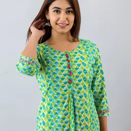 HERE&NOW Green Geometric Printed Round Neck A-Line Kurta image 5