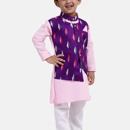 BownBee Boys Ethnic Motifs Printed Attached Jacket Pure Cotton Kurta With Pyjamas image 3