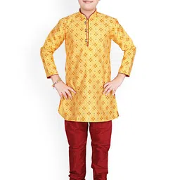 Pro-Ethic STYLE DEVELOPER Boys Mandarin Collar Ethnic Motifs Printed Kurta with Churidar-picture-51
