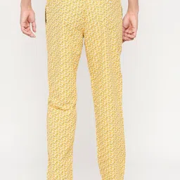 UnderJeans by Spykar Men Printed Cotton Lounge Pants image 4